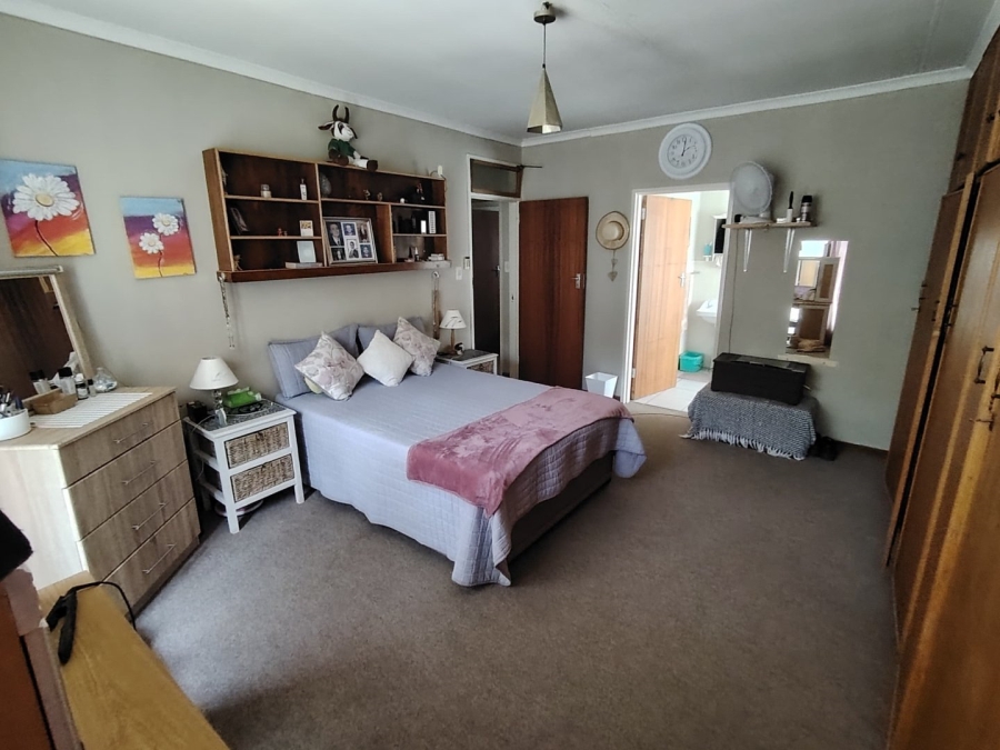 2 Bedroom Property for Sale in Pellissier Free State